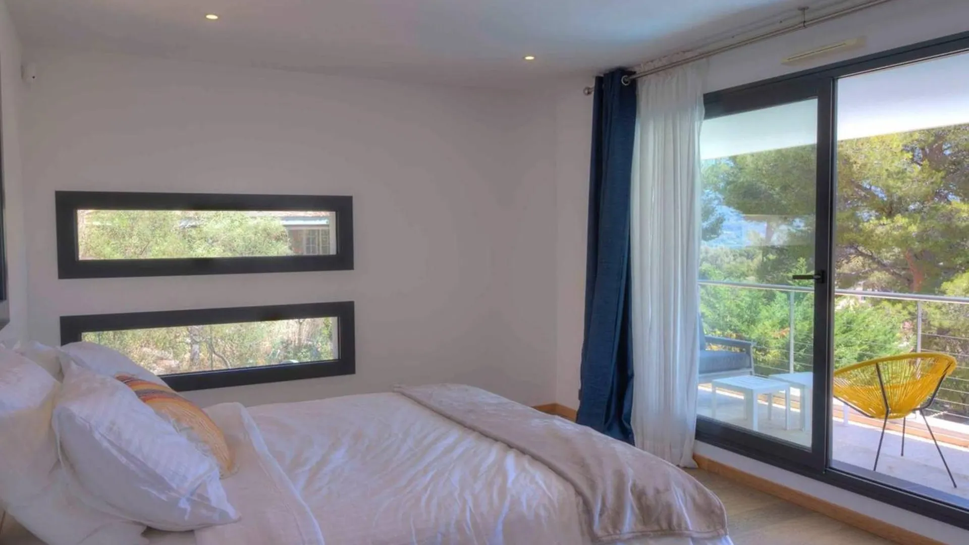 Villa Familiale Avec Piscine, 4 Chambres, Bbq Et Clim A La Cadiere-D'Azur - Fr-1-770-21 Laouque 0*,